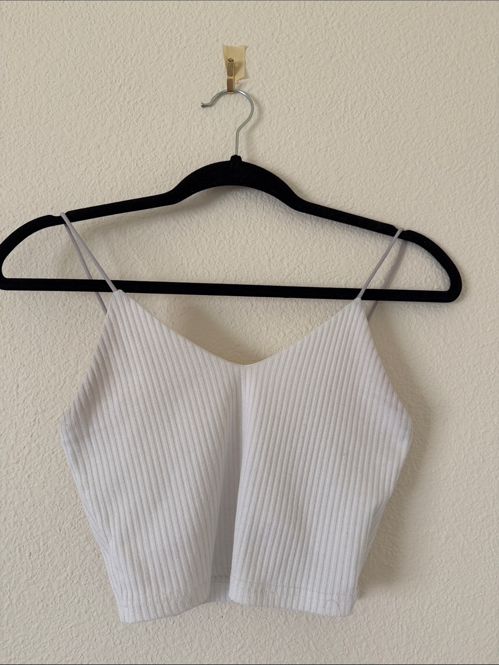 Amazon Essentials White Ribbed V-Neck Crop Top